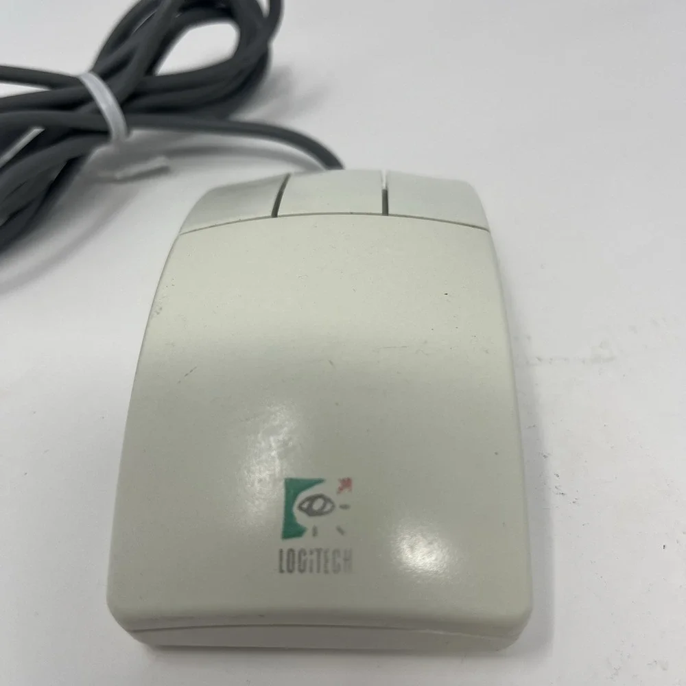 Logitech M-MD15L Ball Type Corded Computer Mouse w/ Serial Connector 3-Button